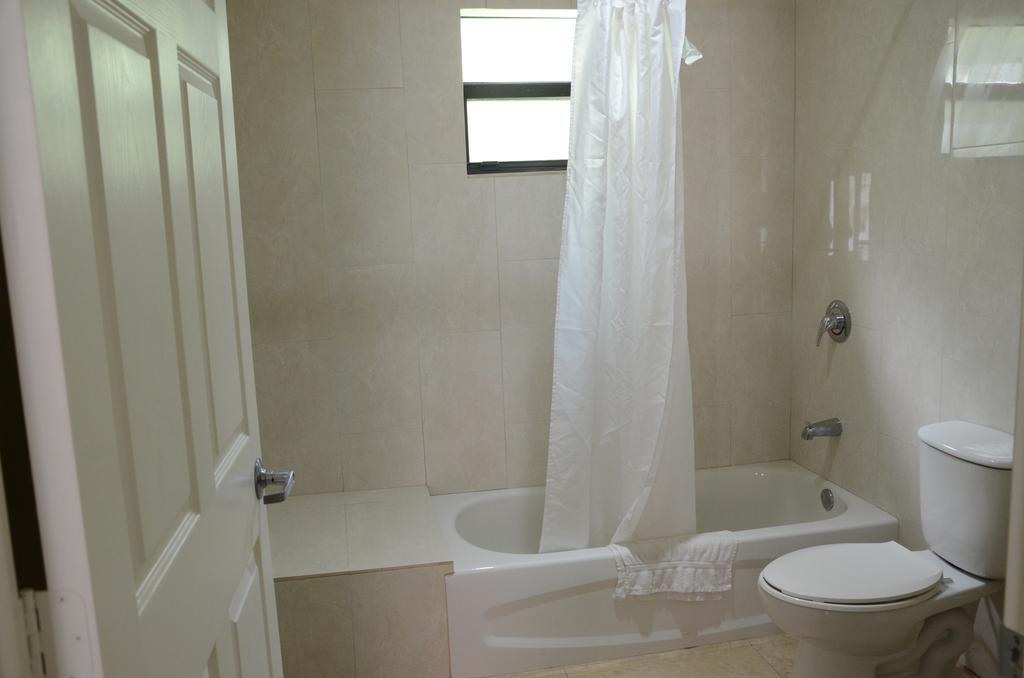 Carl'S El Padre Motel Miami Zewnętrze zdjęcie